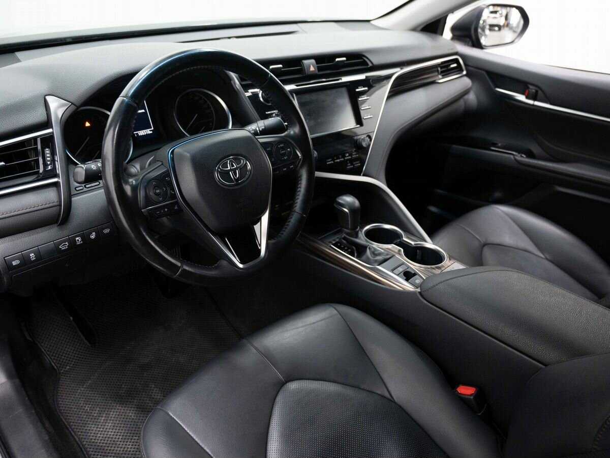 Toyota Camry б/у, 2019, Автоматическая. Фото: #6