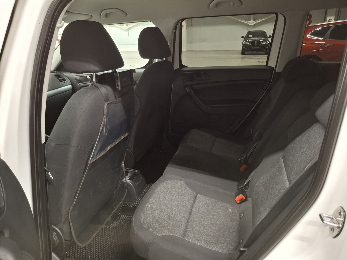 Skoda Yeti б/у, 2014, Механическая. Фото: #10