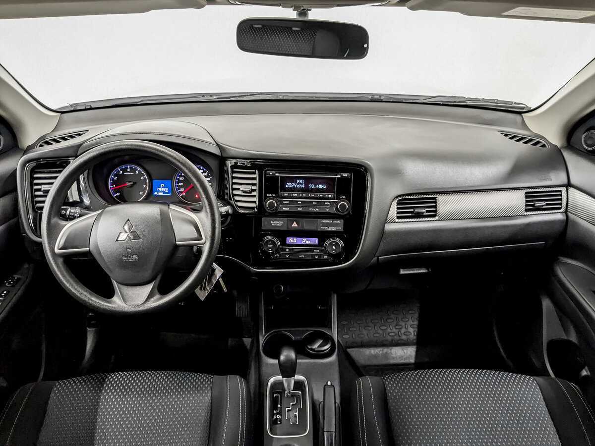 Mitsubishi Outlander б/у, 2015, Вариатор. Фото: #13