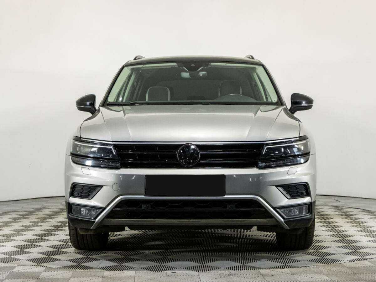 Volkswagen Tiguan б/у, 2020, Роботизированная. Фото: #1