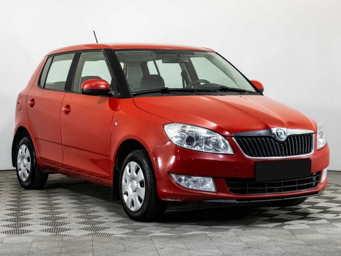 Skoda Fabia б/у, 2012, Механическая. Фото: #2