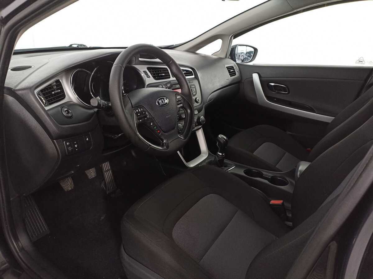 Kia Ceed б/у, 2015, Механическая. Фото: #12