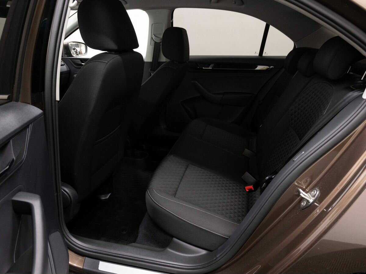 Skoda Rapid б/у, 2018, Механическая. Фото: #10