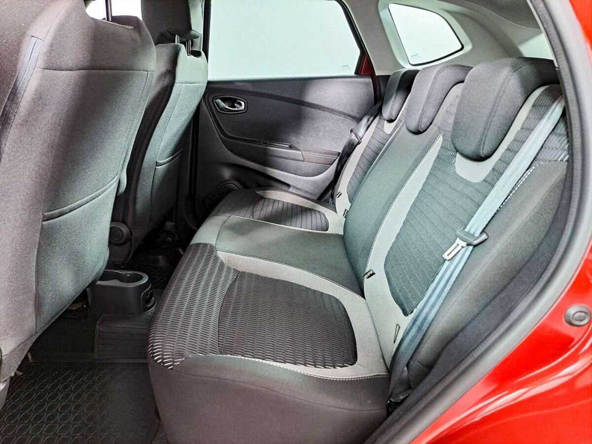 Renault Kaptur б/у, 2019, Автоматическая. Фото: #9