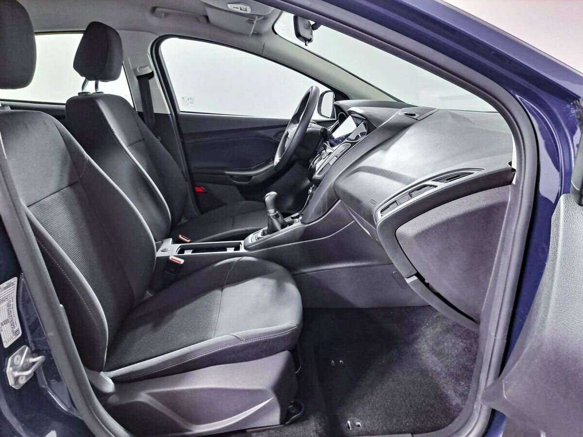 Ford Focus б/у, 2017, Механическая. Фото: #8