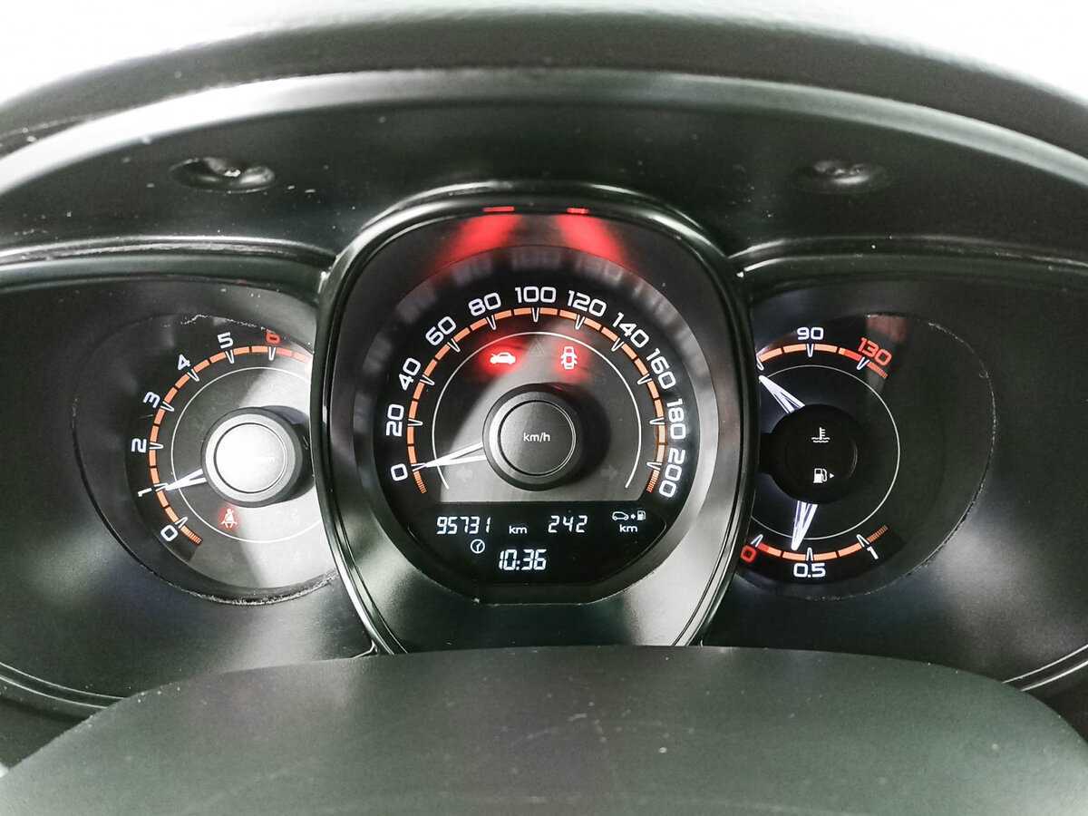 Lada (ВАЗ) Vesta б/у, 2017, Механическая. Фото: #10