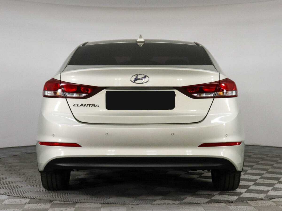 Hyundai Elantra б/у, 2017, Автоматическая. Фото: #5