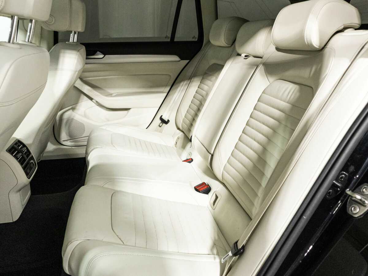 Volkswagen Passat б/у, 2018, Роботизированная. Фото: #9