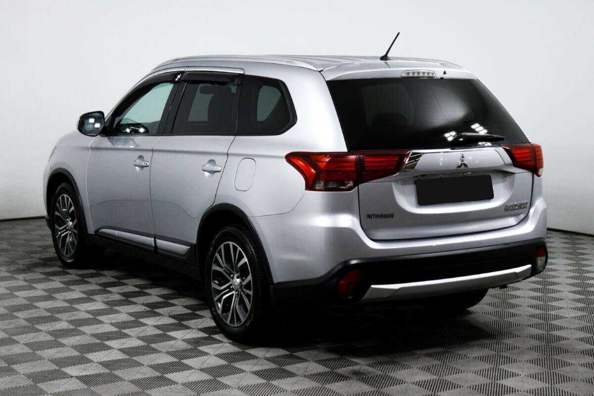 Mitsubishi Outlander б/у, 2015, Вариатор. Фото: #6