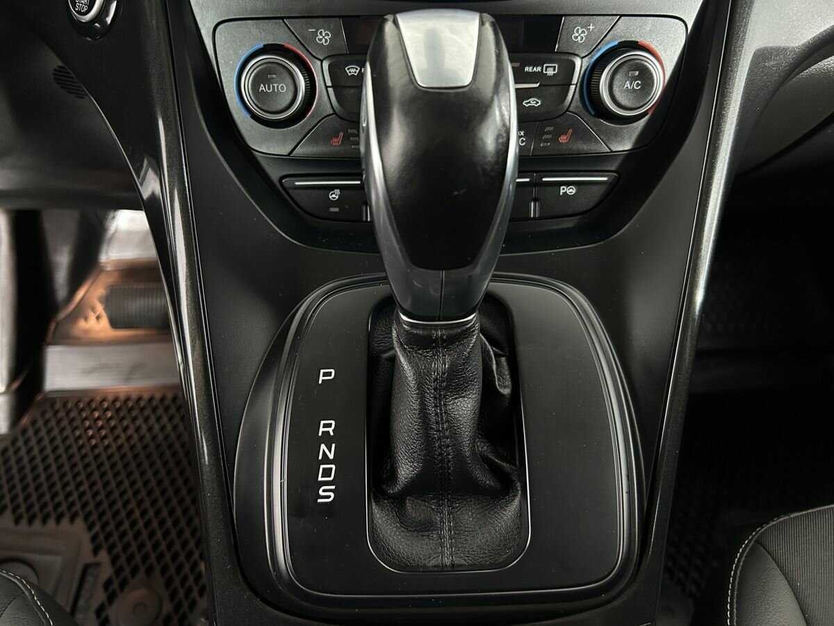 Ford Kuga б/у, 2018, Автоматическая. Фото: #10