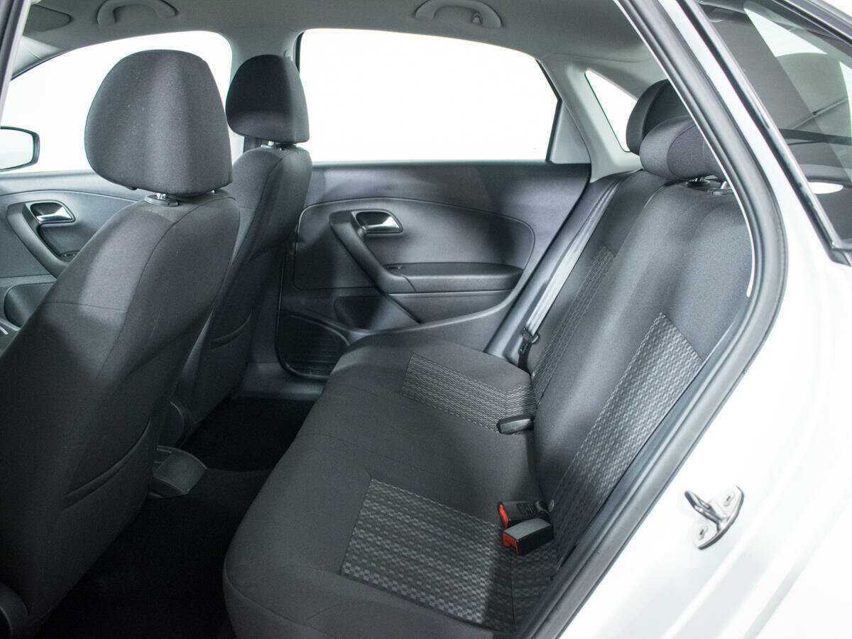 Volkswagen Polo б/у, 2019, Автоматическая. Фото: #9