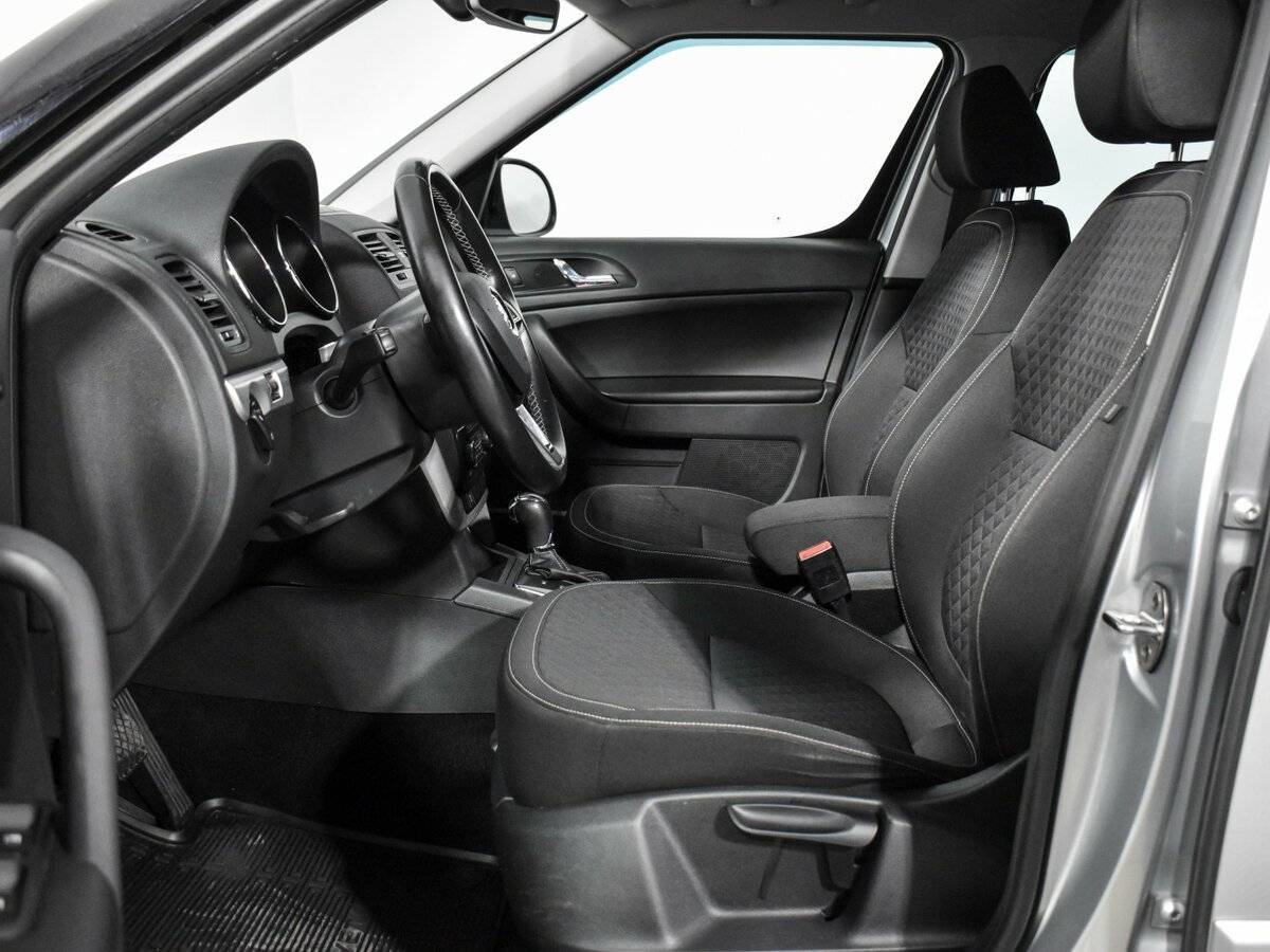 Skoda Yeti б/у, 2016, Автоматическая. Фото: #9