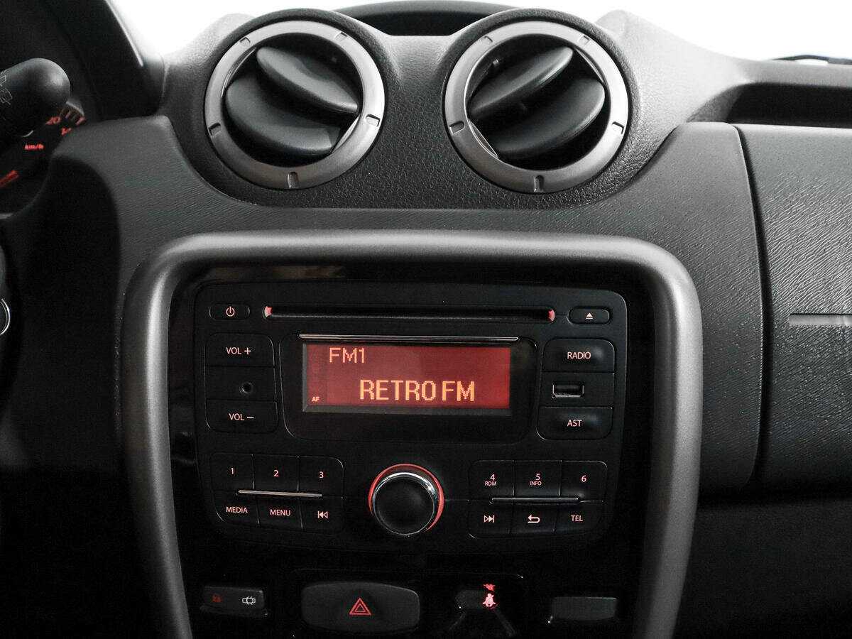 Renault Duster б/у, 2014, Механическая. Фото: #12