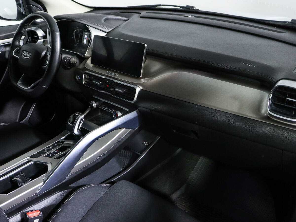 Geely Coolray б/у, 2021, Роботизированная. Фото: #8