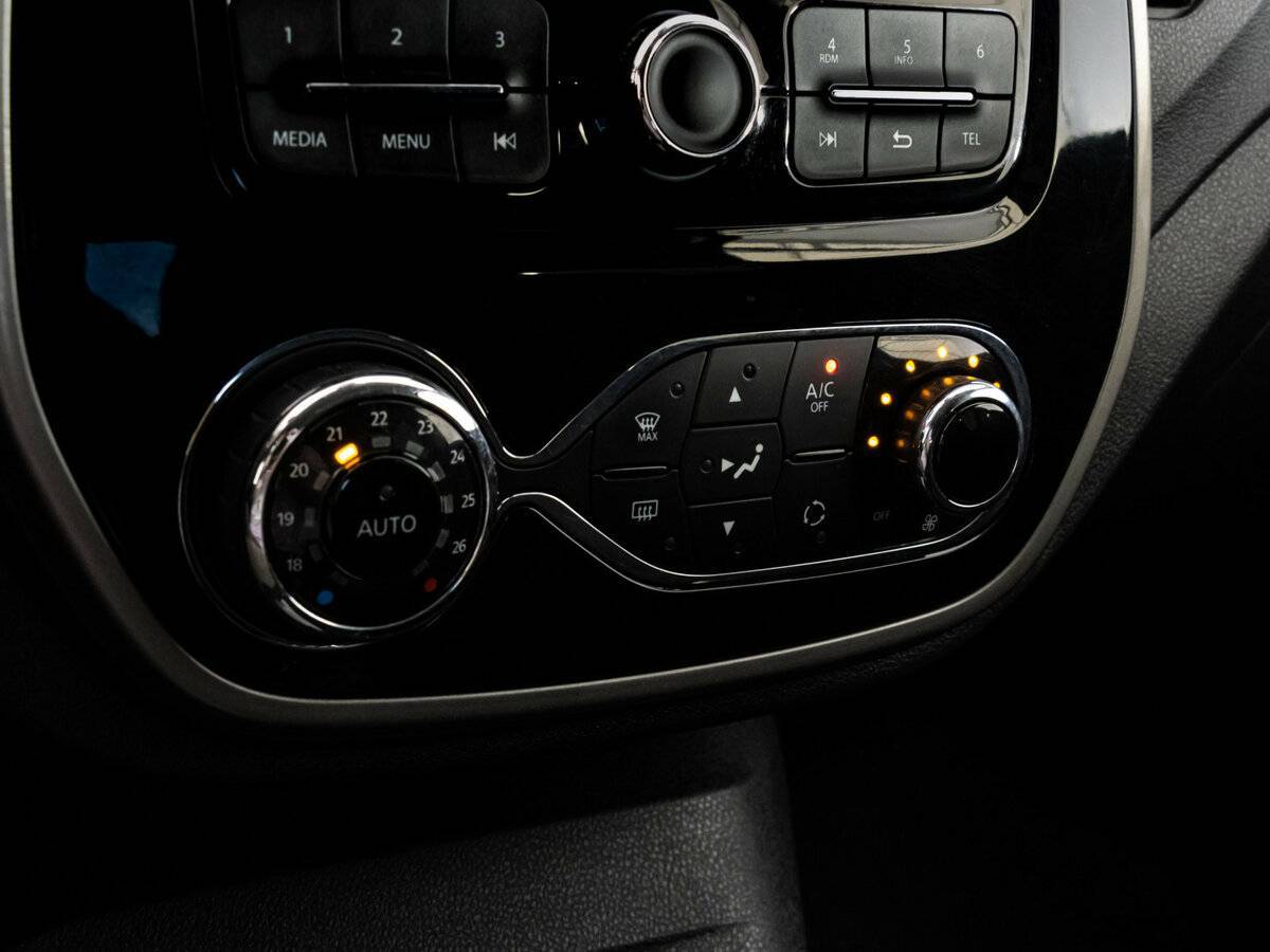 Renault Kaptur б/у, 2017, Механическая. Фото: #10