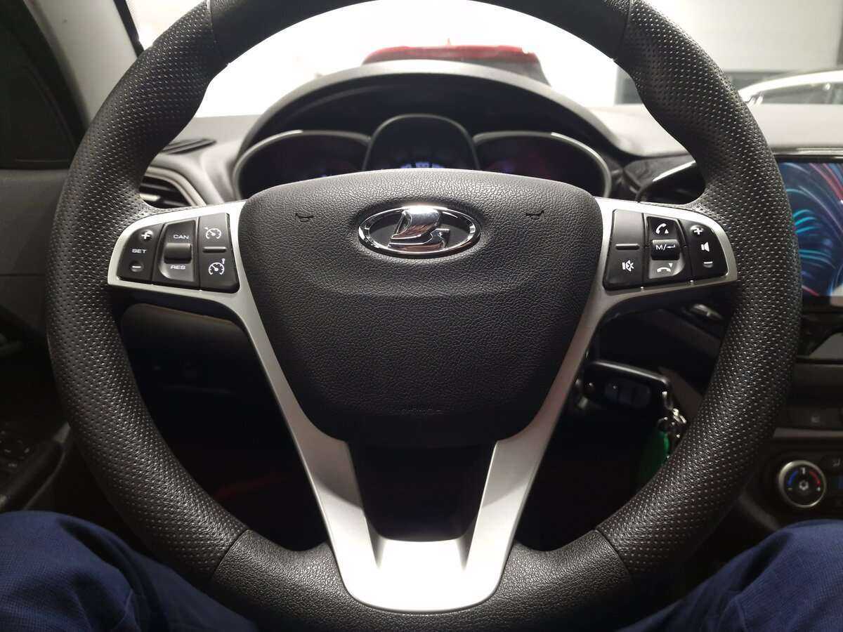 Lada (ВАЗ) Vesta б/у, 2018, Роботизированная. Фото: #3