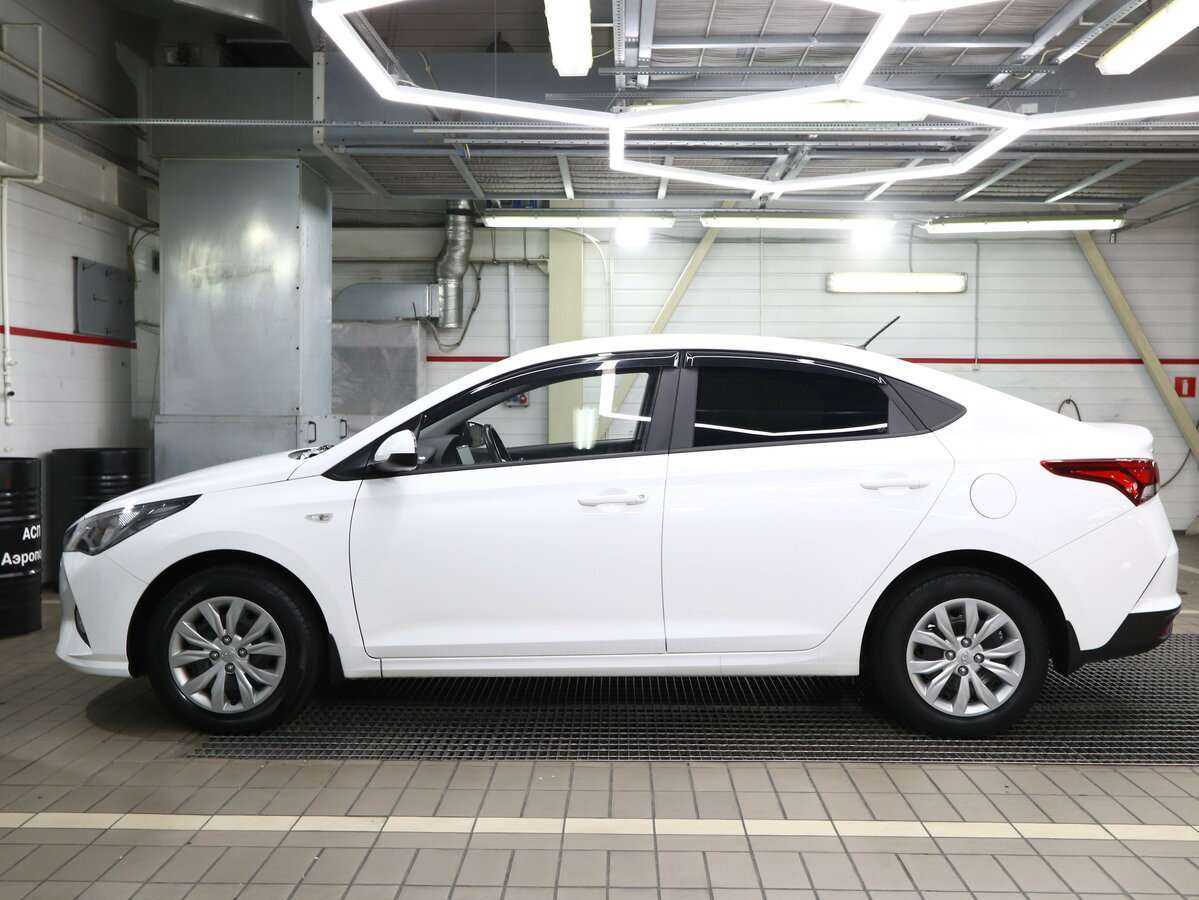 Hyundai Solaris б/у, 2021, Автоматическая. Фото: #4