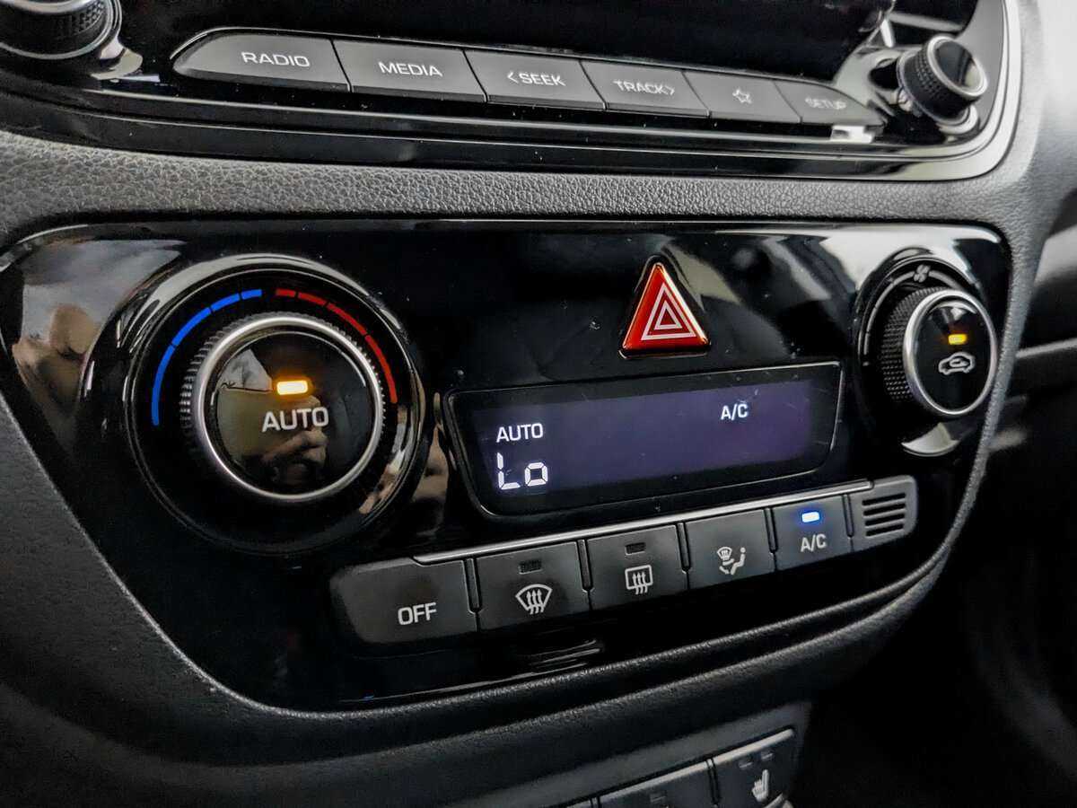 Hyundai Solaris б/у, 2021, Автоматическая. Фото: #20