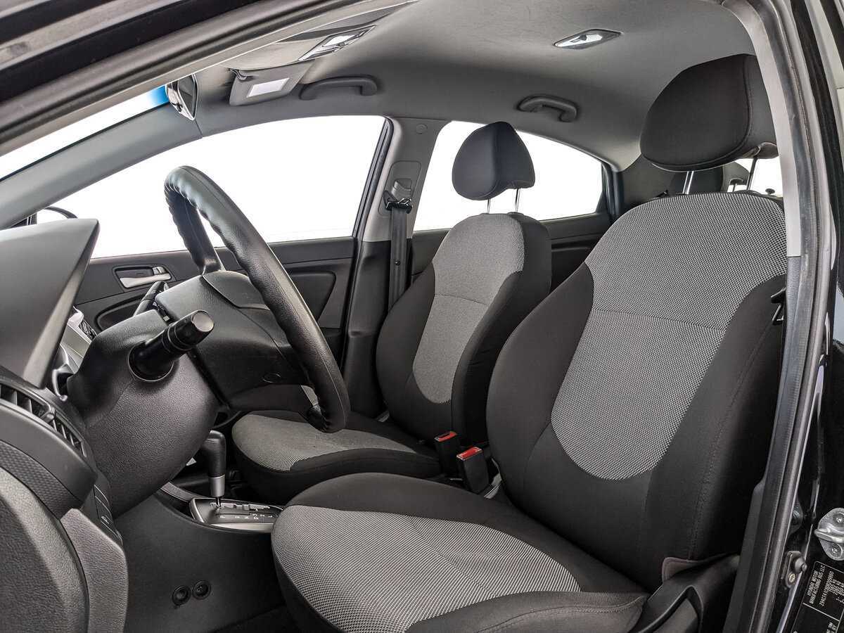 Hyundai Solaris б/у, 2013, Автоматическая. Фото: #15