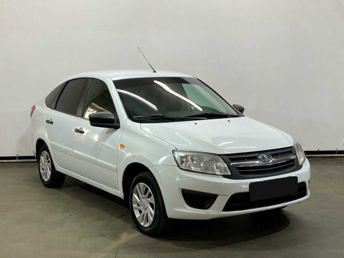 Lada (ВАЗ) Granta б/у, 2016, Механическая. Фото: #2