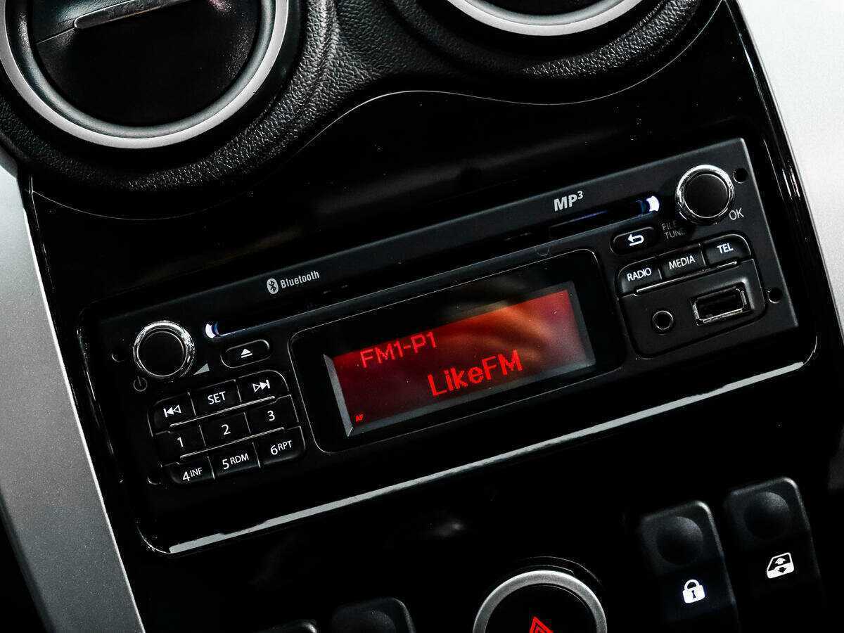 Lada (ВАЗ) Largus б/у, 2015, Механическая. Фото: #12