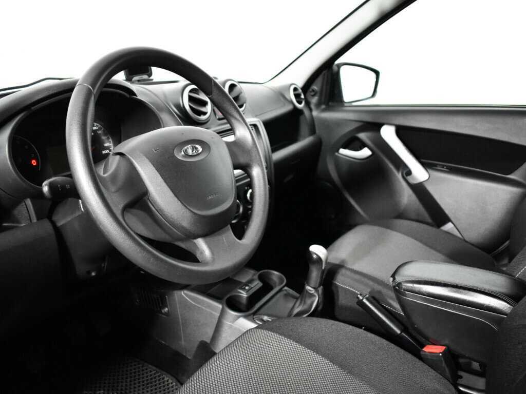 Lada (ВАЗ) Granta б/у, 2018, Механическая. Фото: #12