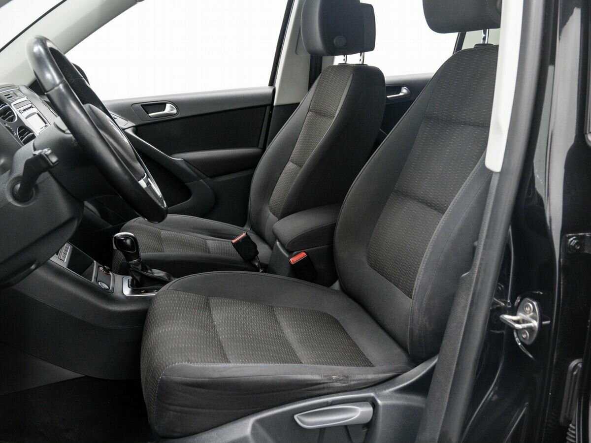 Volkswagen Tiguan б/у, 2013, Автоматическая. Фото: #14