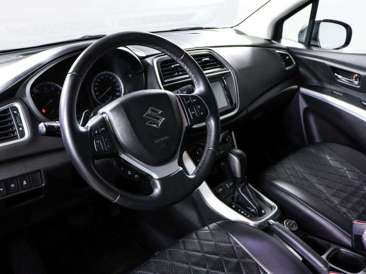 Suzuki SX4 б/у, 2016, Автоматическая. Фото: #13