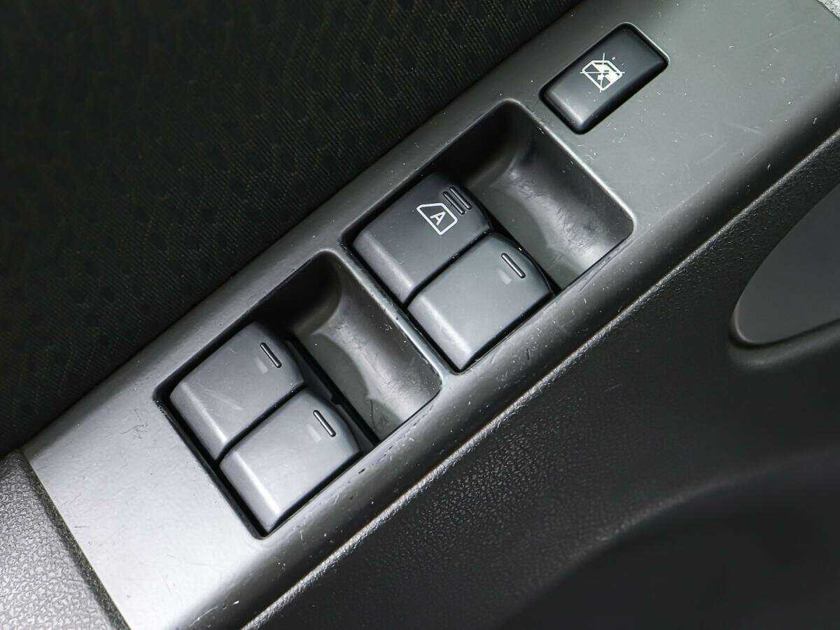 Nissan Pathfinder б/у, 2012, Механическая. Фото: #16