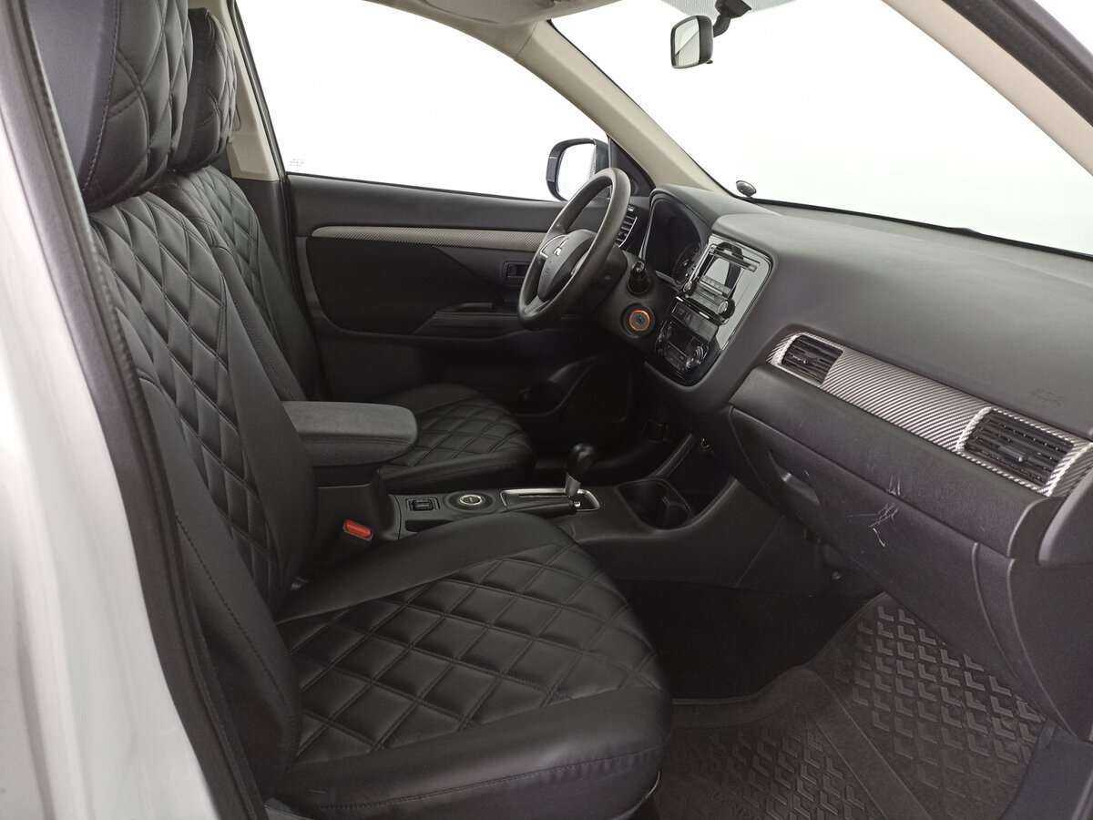 Mitsubishi Outlander б/у, 2014, Вариатор. Фото: #8