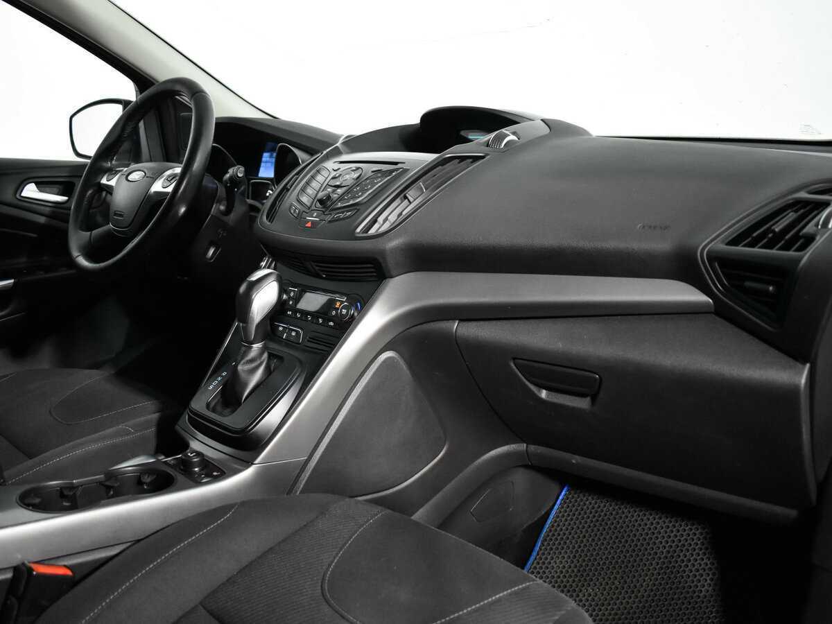 Ford Kuga б/у, 2015, Автоматическая. Фото: #8