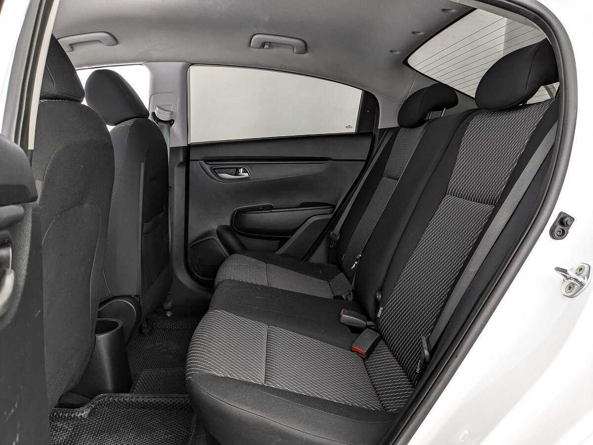 Kia Rio б/у, 2018, Механическая. Фото: #17