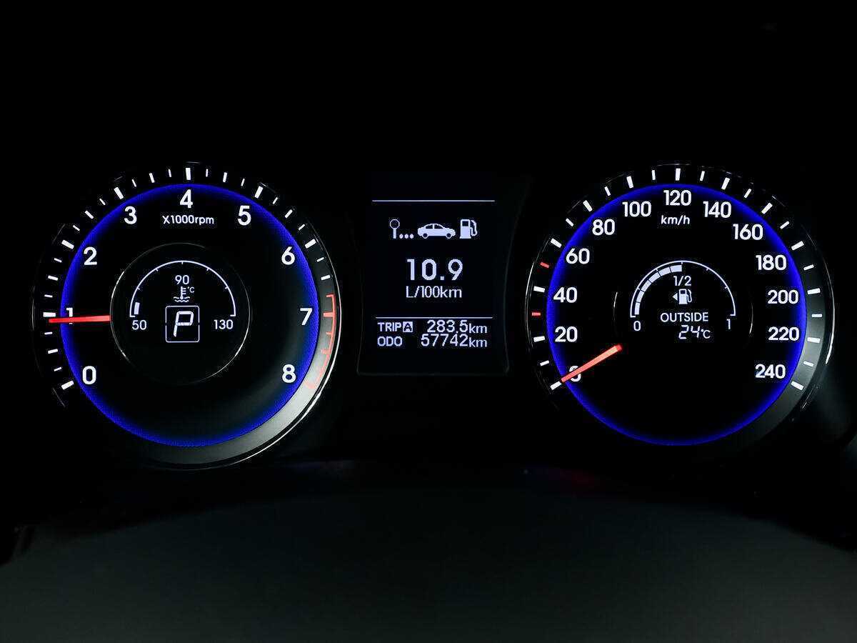 Hyundai i40 б/у, 2013, Автоматическая. Фото: #7