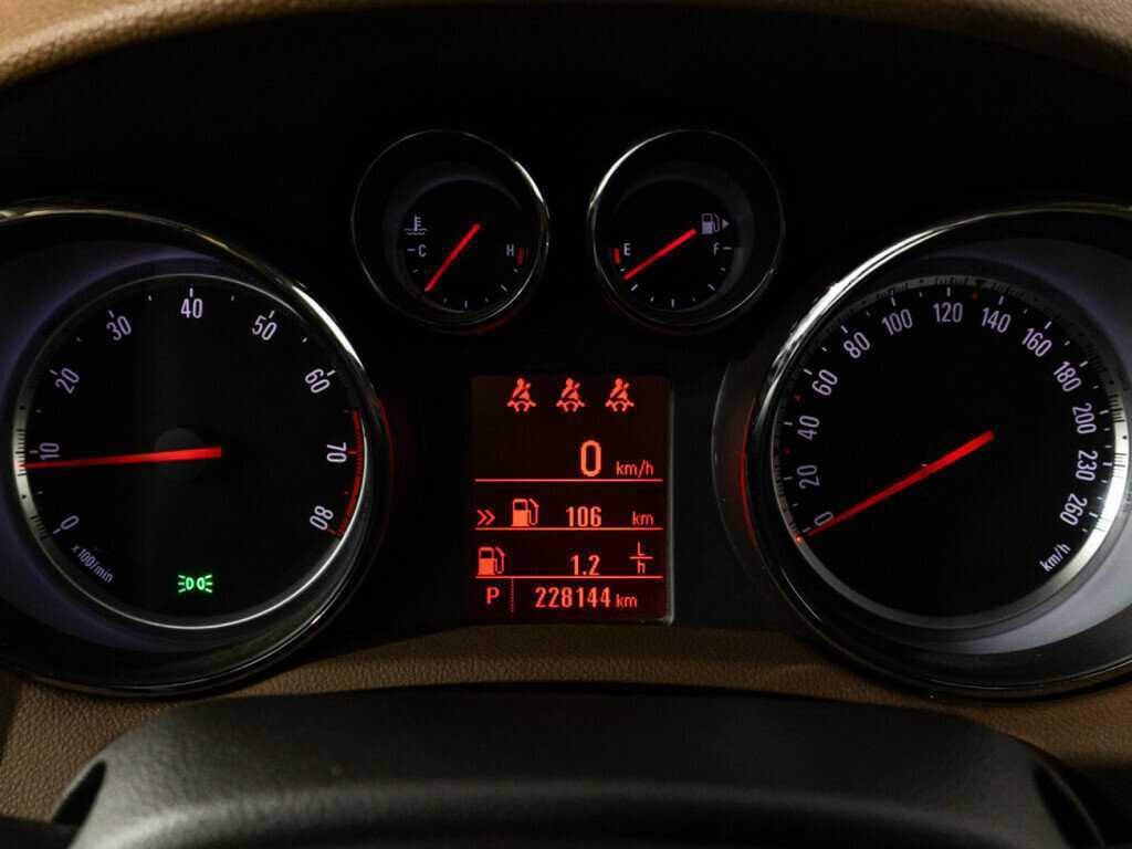 Opel Mokka б/у, 2012, Автоматическая. Фото: #11