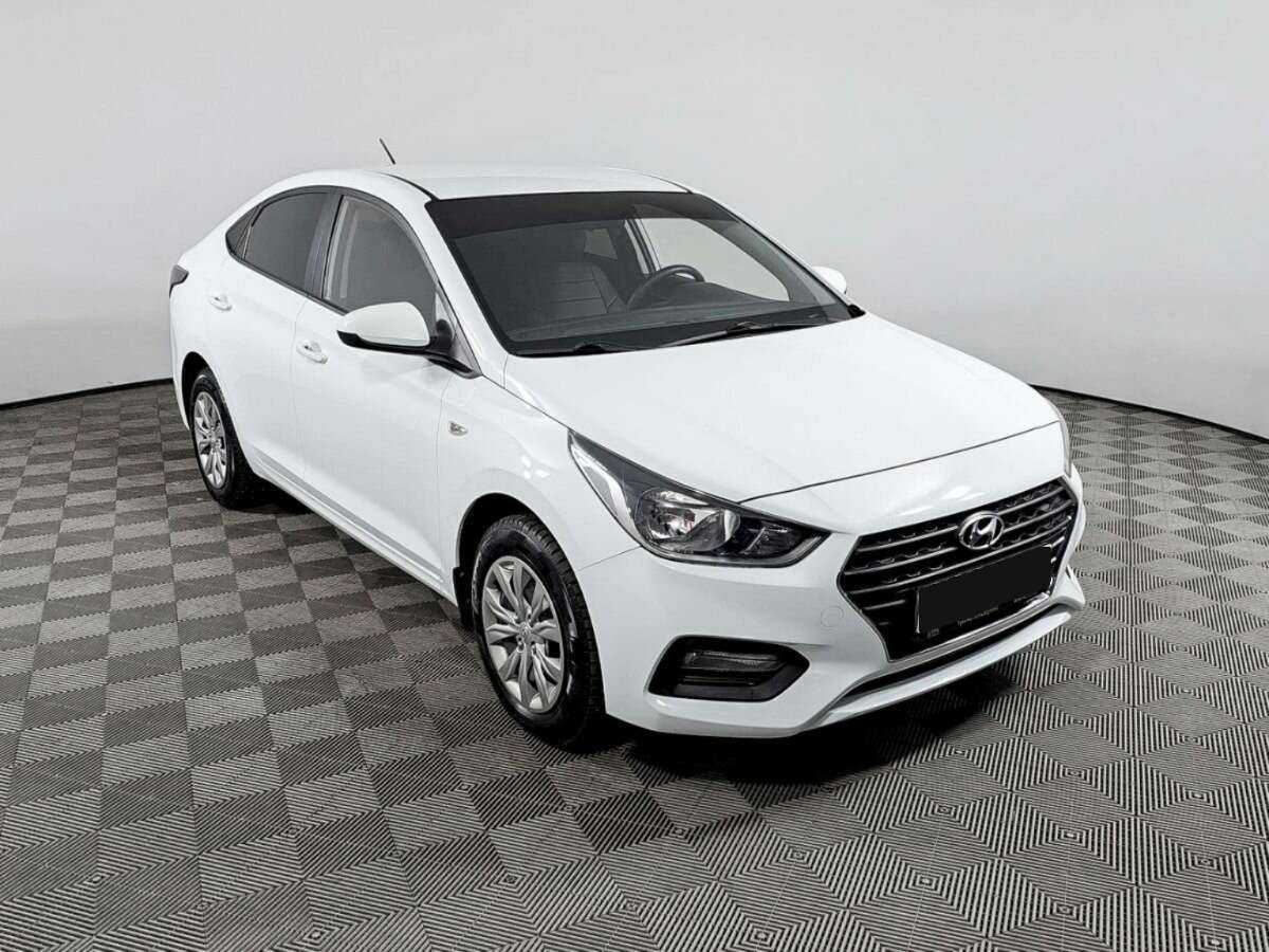 Hyundai Solaris б/у, 2019, Автоматическая. Фото: #2