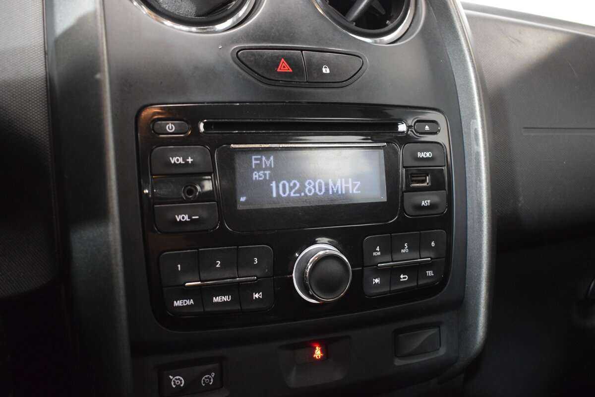 Renault Duster б/у, 2015, Автоматическая. Фото: #16