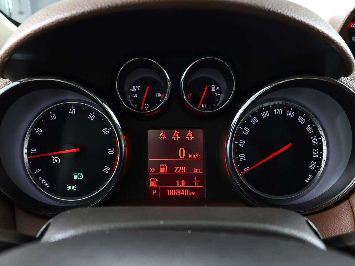 Opel Mokka б/у, 2013, Автоматическая. Фото: #13