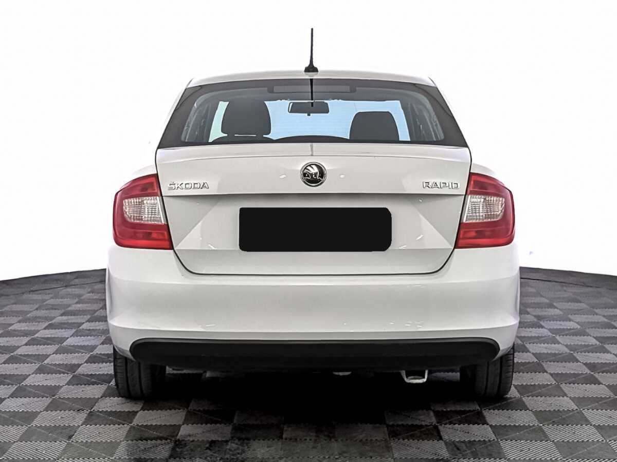 Skoda Rapid б/у, 2017, Механическая. Фото: #5