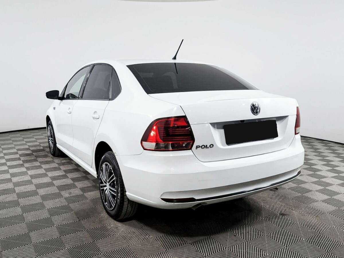 Volkswagen Polo б/у, 2016, Механическая. Фото: #6