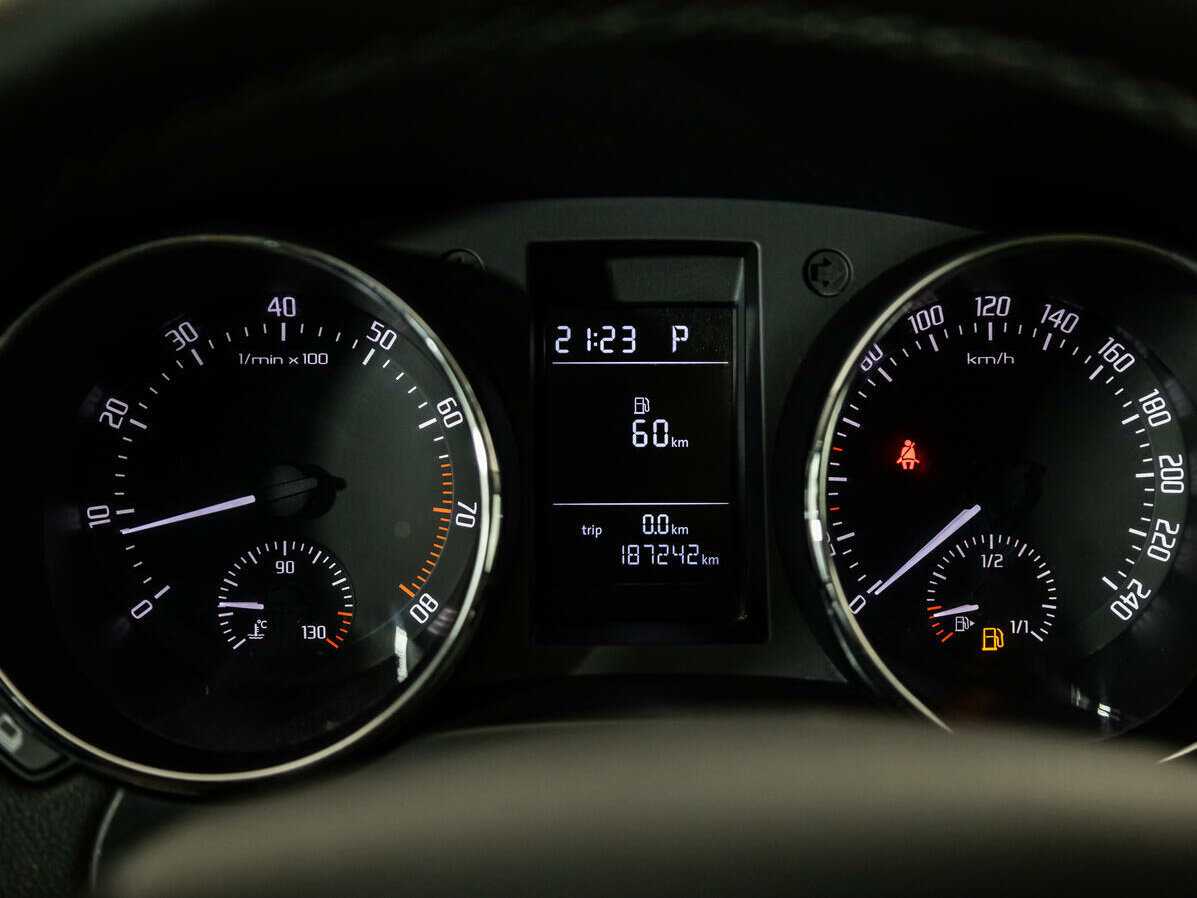 Skoda Yeti б/у, 2015, Автоматическая. Фото: #11