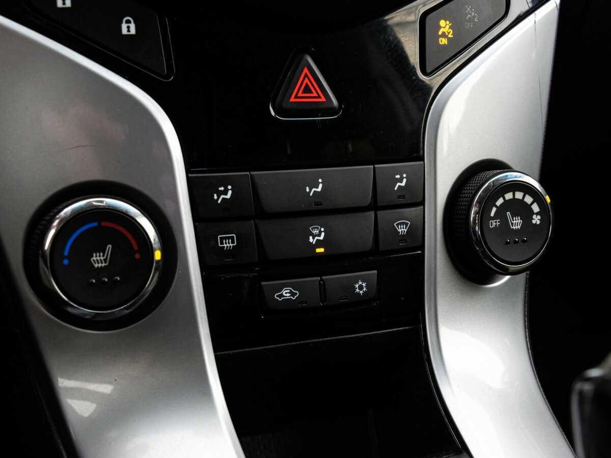 Chevrolet Cruze б/у, 2013, Автоматическая. Фото: #8