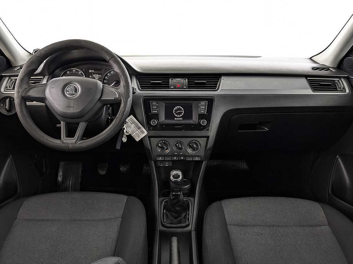 Skoda Rapid б/у, 2017, Механическая. Фото: #13