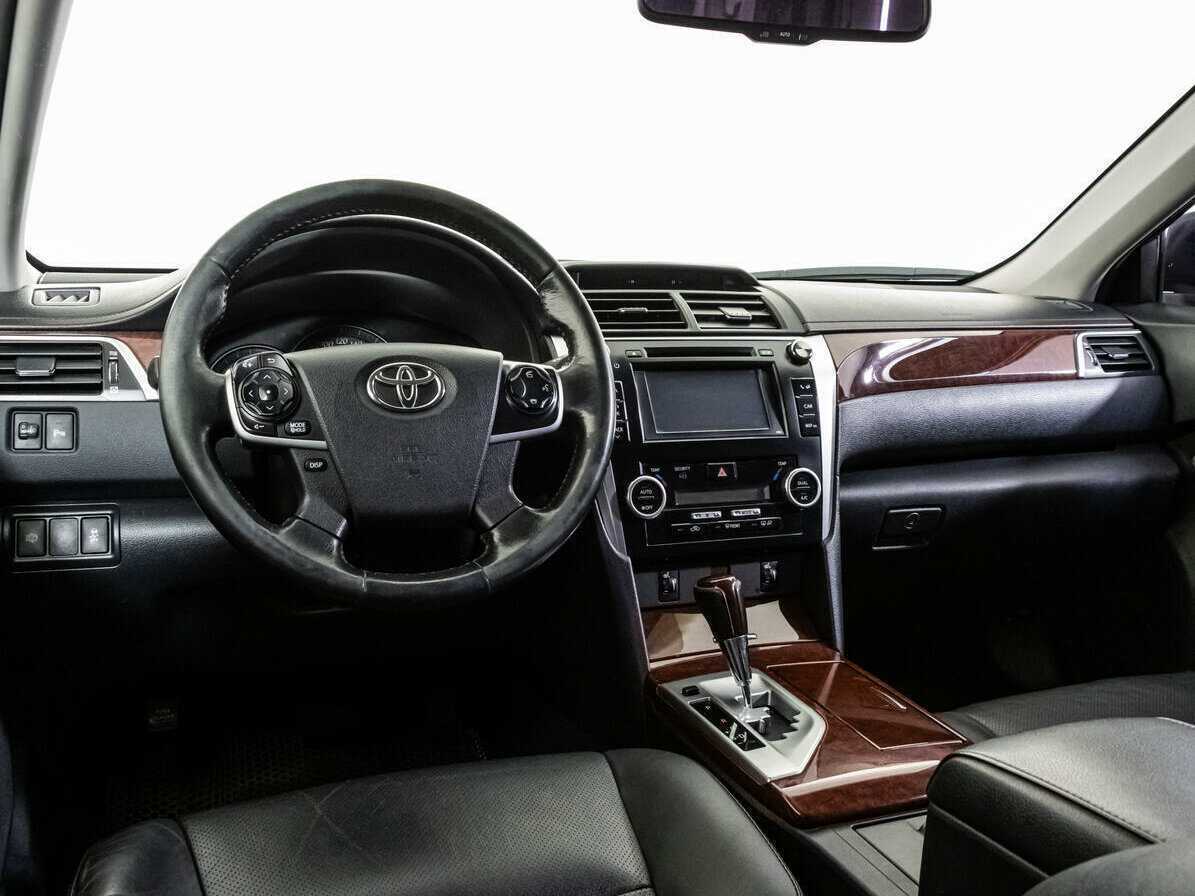 Toyota Camry б/у, 2014, Автоматическая. Фото: #8