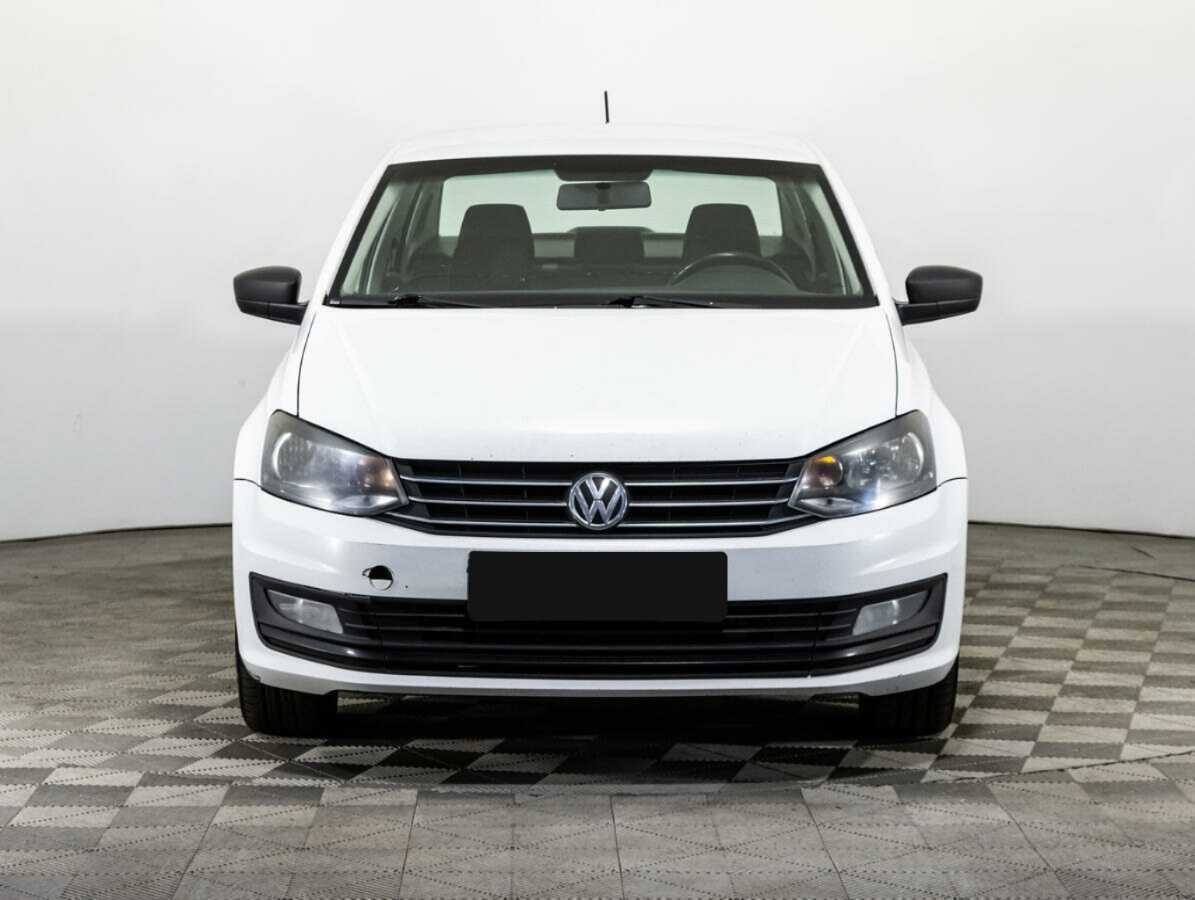 Volkswagen Polo б/у, 2020, Автоматическая. Фото: #1