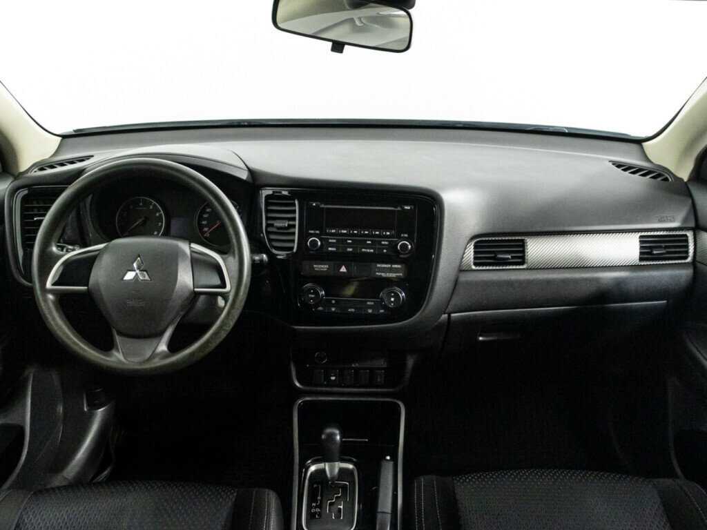 Mitsubishi Outlander б/у, 2018, Вариатор. Фото: #10