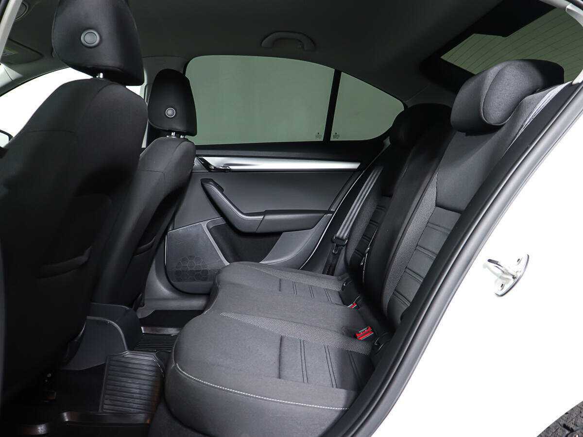 Skoda Octavia б/у, 2018, Автоматическая. Фото: #9