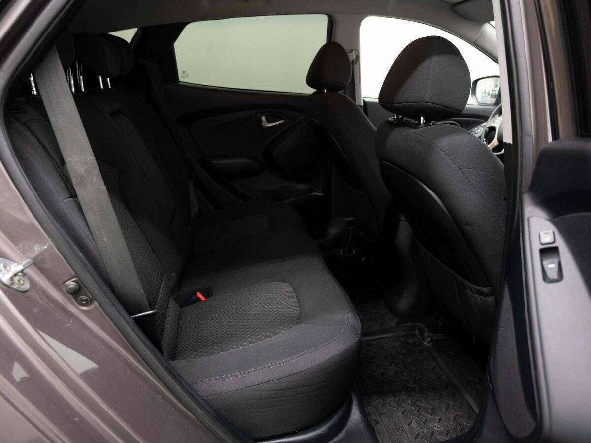 Hyundai ix35 б/у, 2013, Механическая. Фото: #8