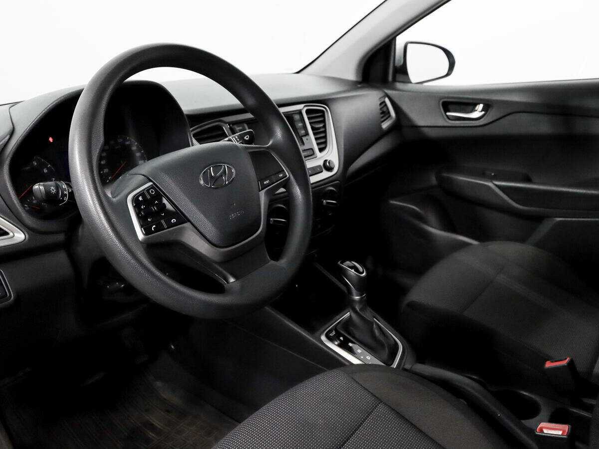 Hyundai Solaris б/у, 2021, Автоматическая. Фото: #8