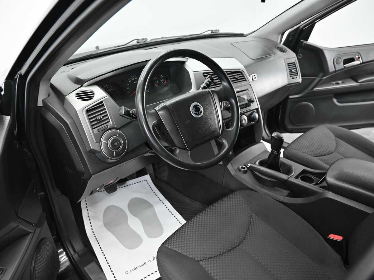 SsangYong Kyron б/у, 2014, Механическая. Фото: #5