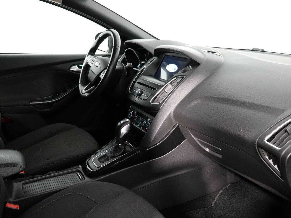 Ford Focus б/у, 2017, Автоматическая. Фото: #8